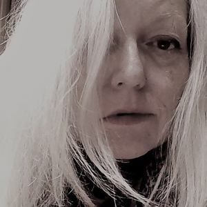 Meet your Posher, Dawne